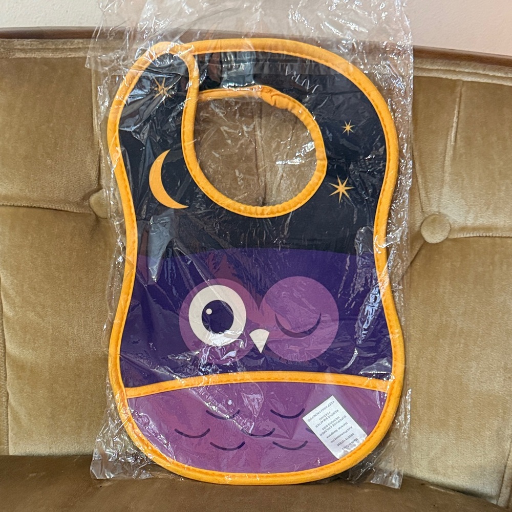 Brand New Double Sided Owl/Chick Bib
